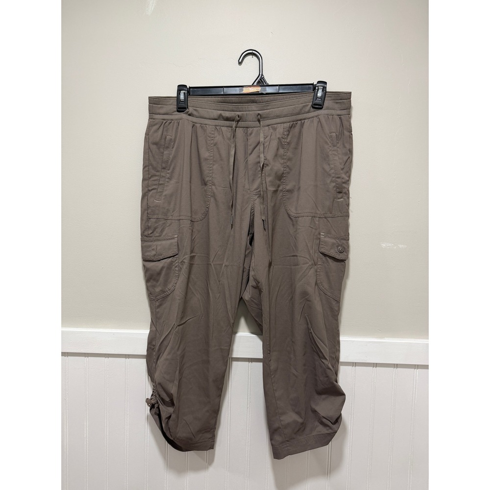 L.L. Bean Vista Camp Capri Pants Light Brown Hiking Outdoor Women Size XL